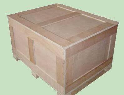 你想(xiǎng)應用木箱(xiang)包裝得話(huà),先盡量考(kao)慮到成本(ben)費和運送(sòng)難題